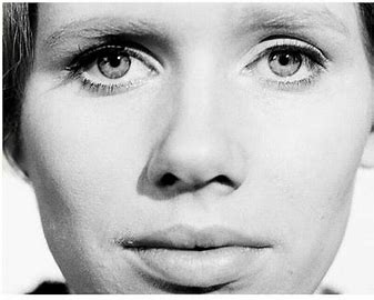 Liv Ullmann
