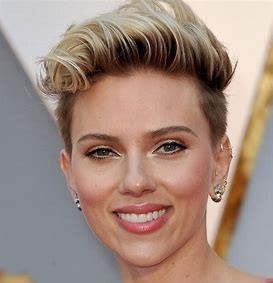 Scarlett Johannson